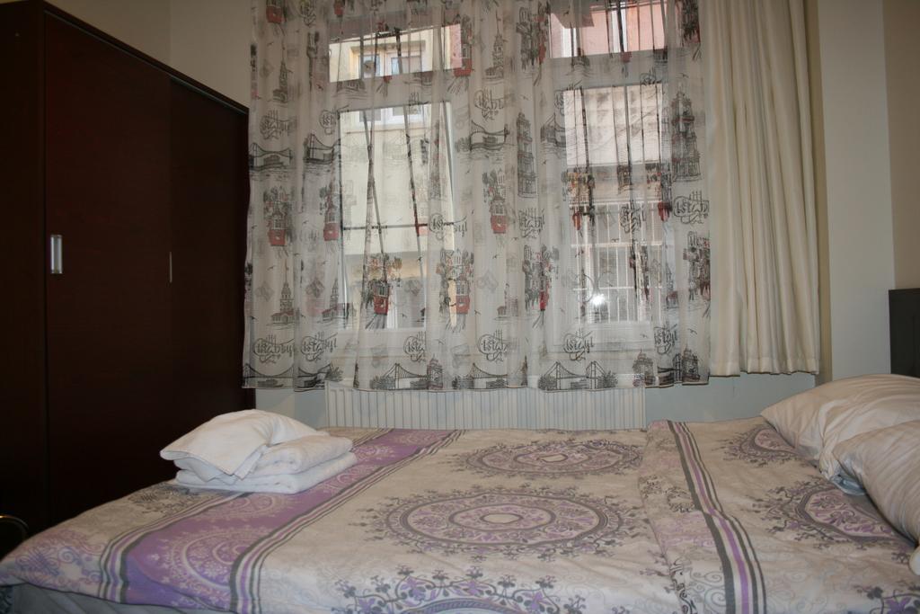 Mete Apartments Istanbul Rum bild
