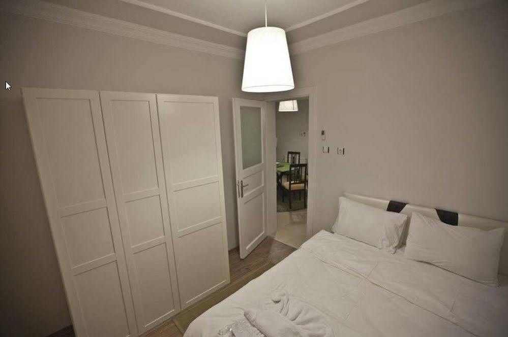 Mete Apartments Istanbul Exteriör bild